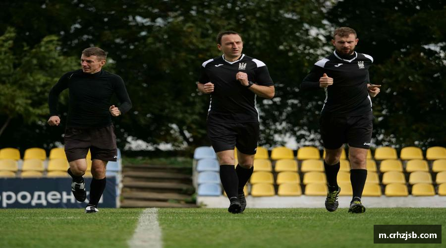 拼搏绽放，青春无悔！